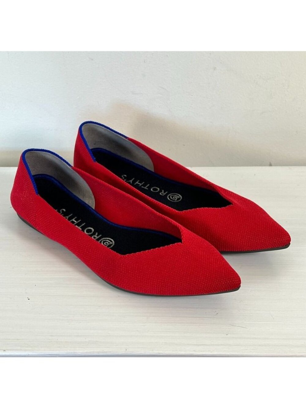 Rothys The Pointe II Red Knit Ballet Flats Blue Trim Womens Sz 8W Preppy Office - Picture 2 of 10